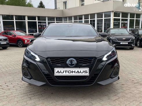 Nissan Altima 2020 - фото 2