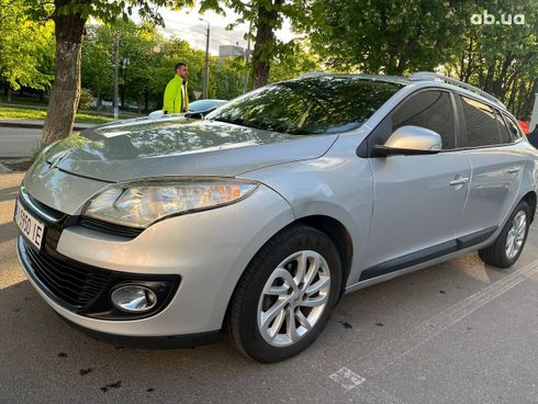 Renault Megane 2012 серебристый - фото 14