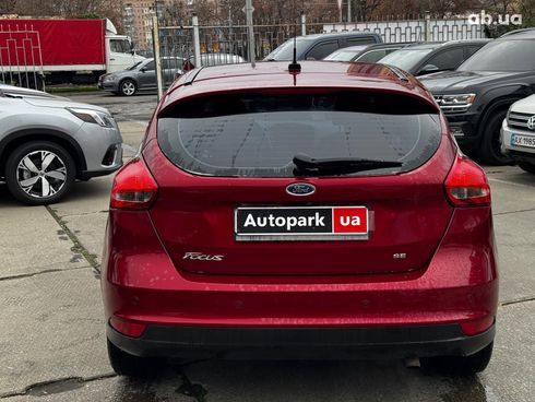 Ford Focus 2015 красный - фото 12