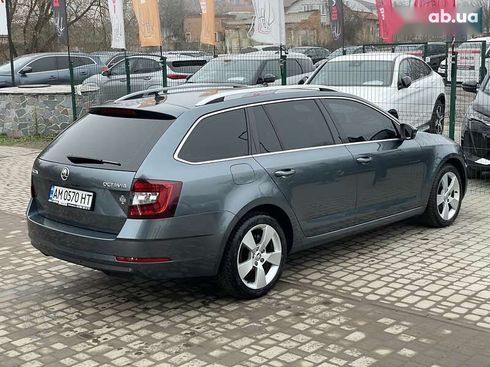 Skoda Octavia 2019 - фото 14