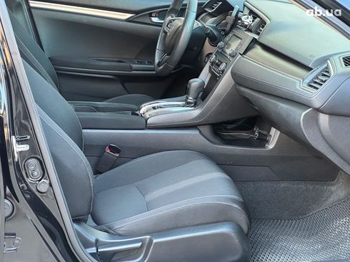 Honda Civic 2019 черный - фото 20