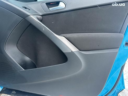 Volkswagen Tiguan 2008 синий - фото 25