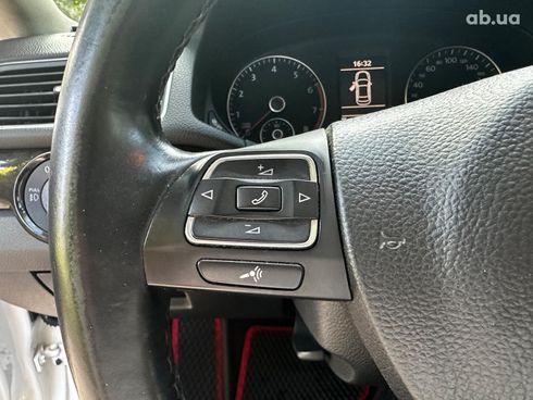 Volkswagen Passat 2014 белый - фото 17