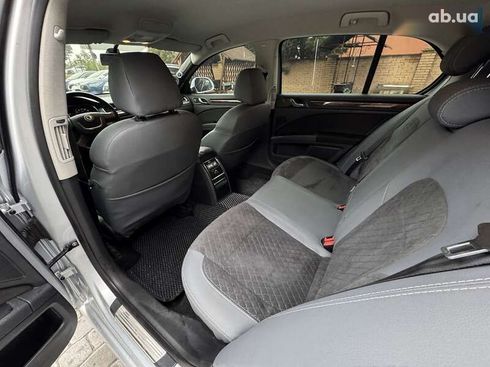 Skoda Superb 2012 - фото 3