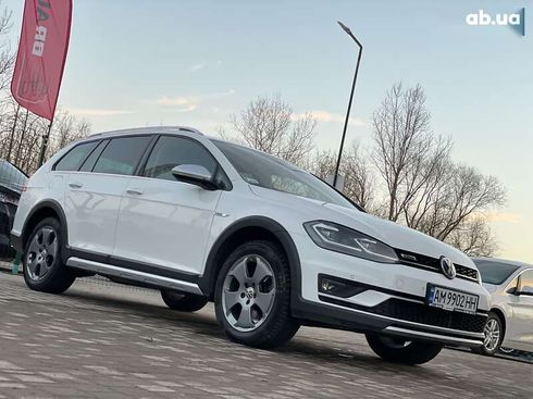 Volkswagen Golf 2018 - фото 6