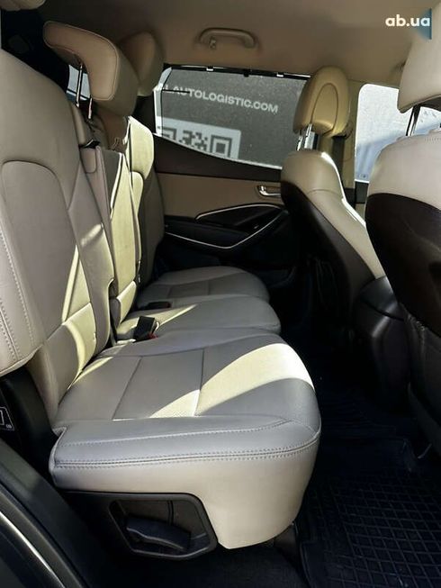 Hyundai Santa Fe 2017 - фото 18