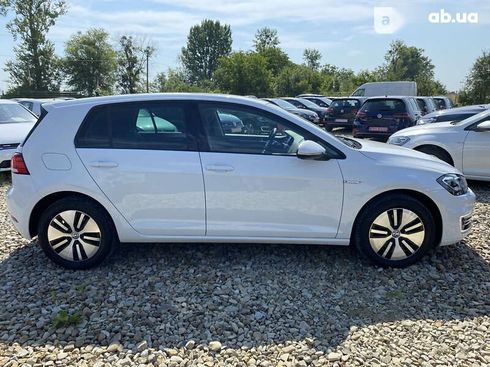 Volkswagen e-Golf 2020 - фото 16