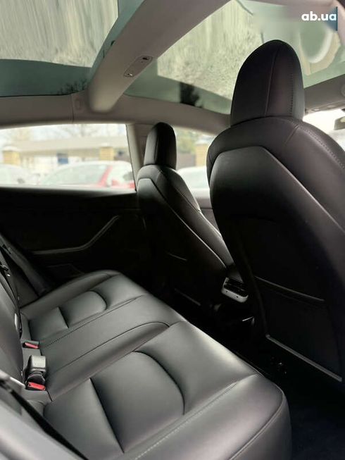 Tesla Model 3 2022 - фото 22