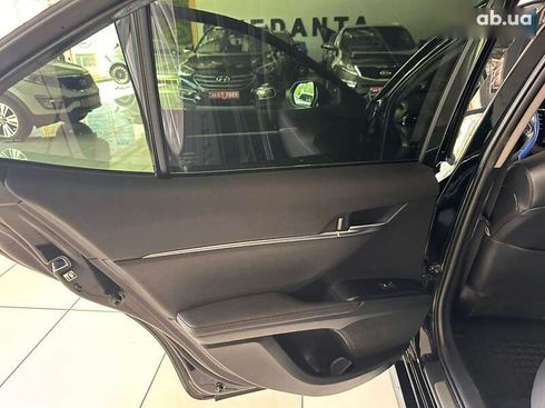 Toyota Camry 2020 - фото 23