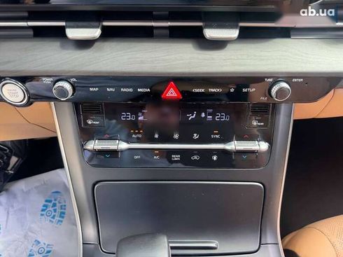 Kia Carnival 2021 - фото 18
