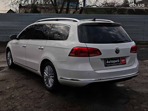 Volkswagen Passat 2012 белый - фото 11