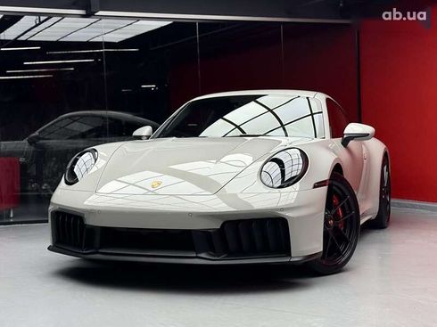 Porsche 911 2025 - фото 6