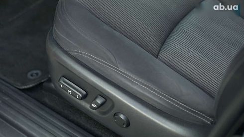 Toyota Land Cruiser Prado 2019 - фото 15