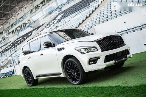 Infiniti QX80 2016 - фото 8