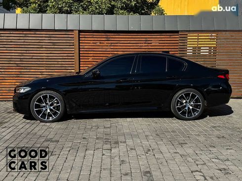 BMW 5 серия 2022 - фото 4