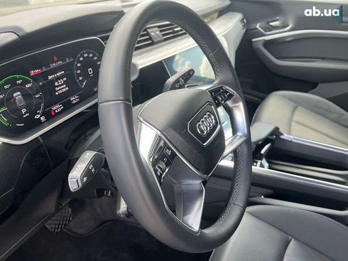 Audi E-Tron 2022 - фото 14