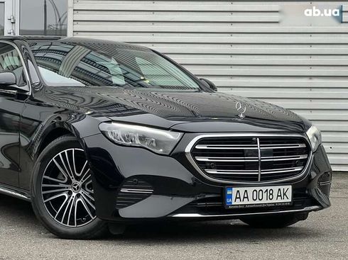 Mercedes-Benz E-Класс 2024 - фото 4
