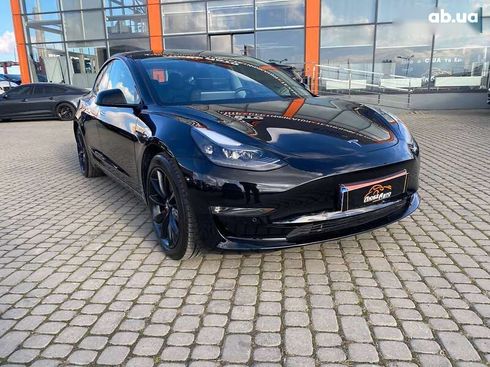 Tesla Model 3 2022 - фото 3
