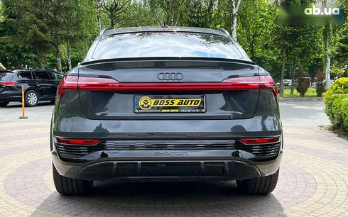 Audi SQ8 e-tron 2023 - фото 6