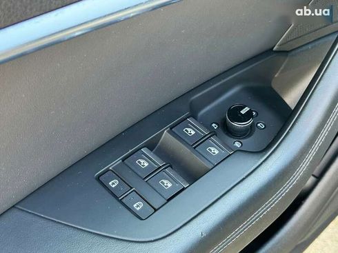 Audi A6 2019 - фото 26