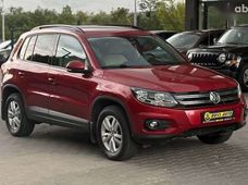 Продаж вживаних Volkswagen Tiguan 2015 року в Чернівцях - купити на Автобазарі