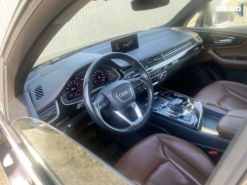 Audi Q7 2017 - фото 25