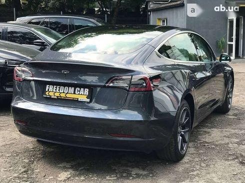 Tesla Model 3 2019 - фото 4