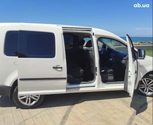 Volkswagen Caddy Kasten Maxi 2015 белый - фото 12