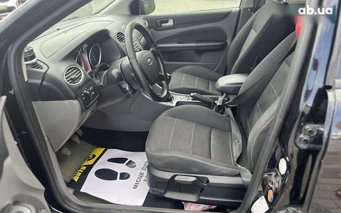 Ford Focus 2010 - фото 11