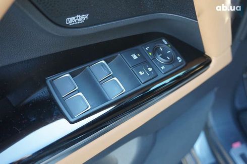 Lexus LX 2023 - фото 17
