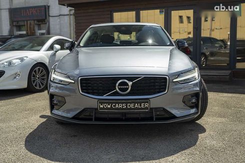 Volvo S60 2021 - фото 2