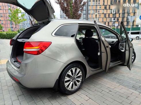 Kia Cee'd 2016 - фото 20