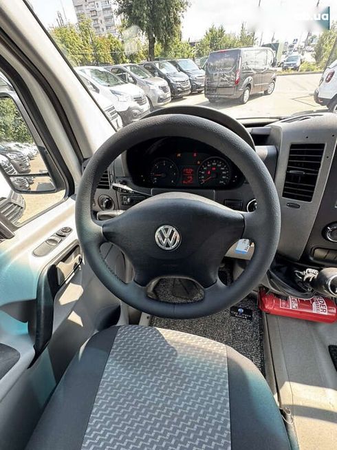 Volkswagen Crafter 2012 - фото 18