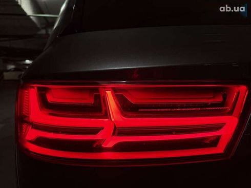 Audi SQ7 2018 - фото 26