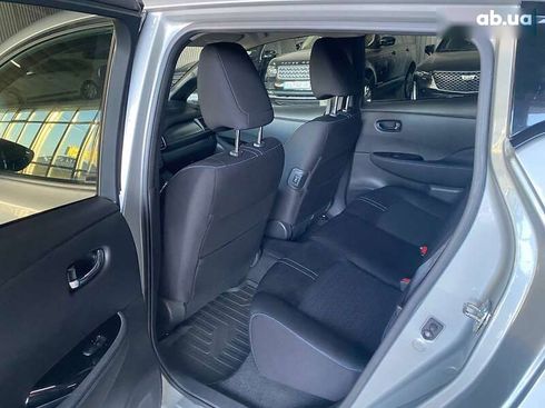 Nissan Leaf 2018 - фото 12