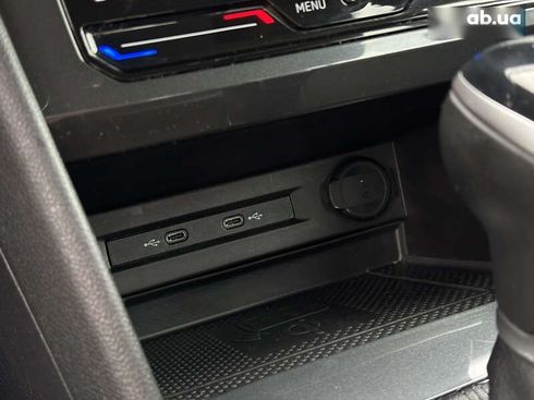 Volkswagen Tiguan 2021 - фото 26
