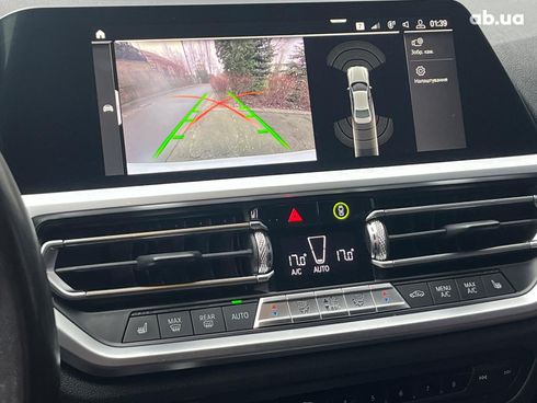 BMW 3 серия 2019 белый - фото 25
