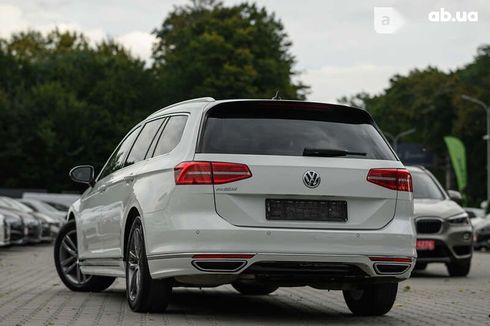 Volkswagen Passat 2018 - фото 13