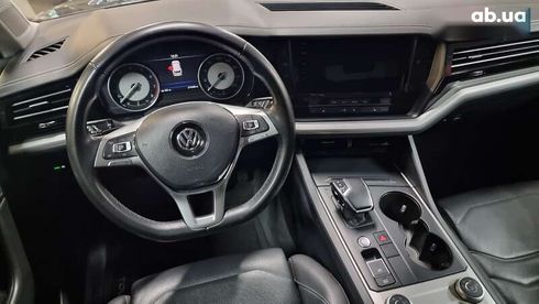 Volkswagen Touareg 2019 - фото 9