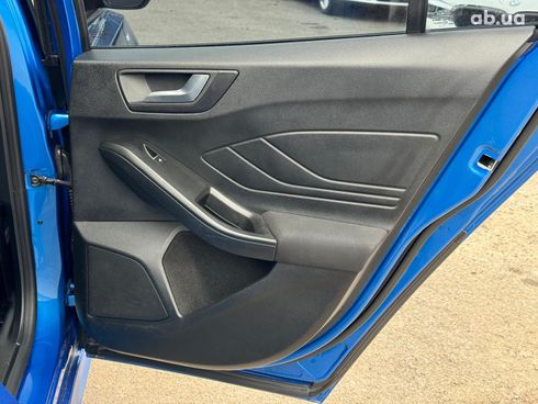 Ford Focus 2019 синий - фото 21