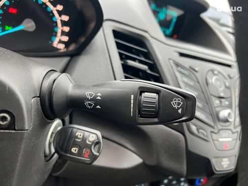 Ford Fiesta 2015 серый - фото 24