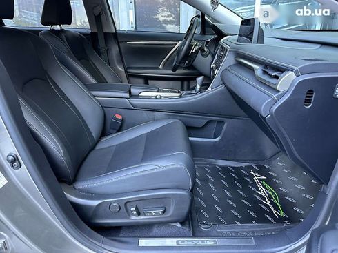 Lexus RX 2021 - фото 12