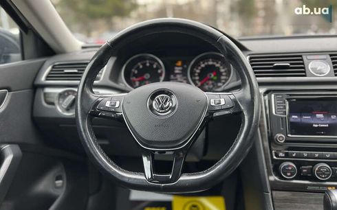 Volkswagen Passat 2017 - фото 21