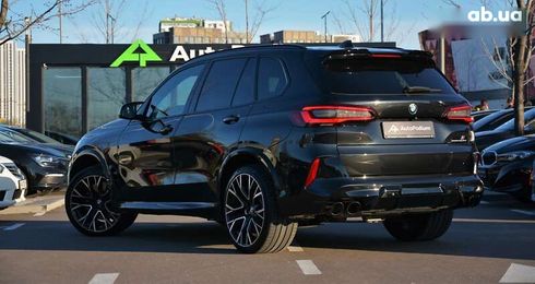 BMW X5 M 2022 - фото 11