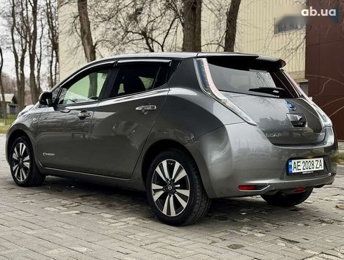 Nissan Leaf 2014 - фото 18