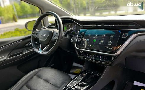 Chevrolet Bolt 2022 - фото 12