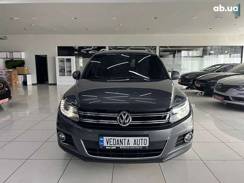 Volkswagen Tiguan 2015 - фото 2