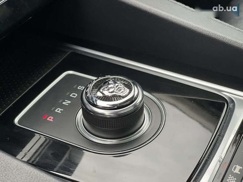Jaguar F-Pace 2019 - фото 27