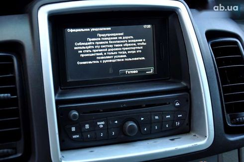 Opel Vivaro 2014 - фото 25