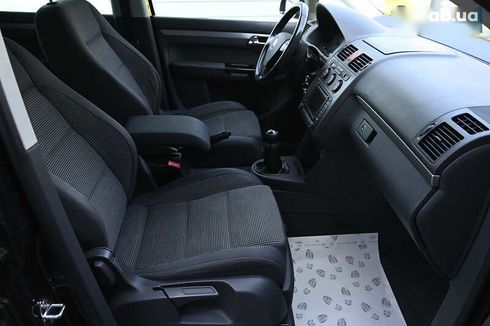 Volkswagen Touran 2004 - фото 28